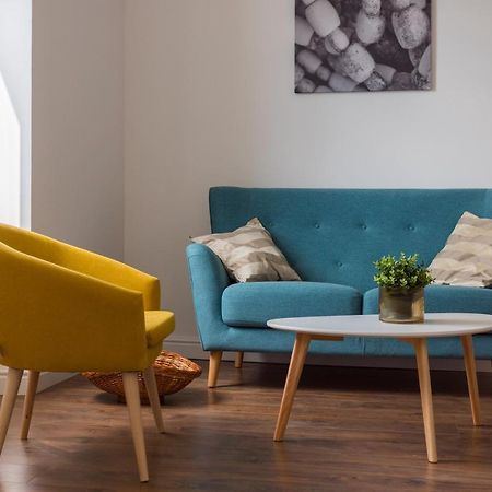 Bu2 Pula Studio Apartment Luaran gambar