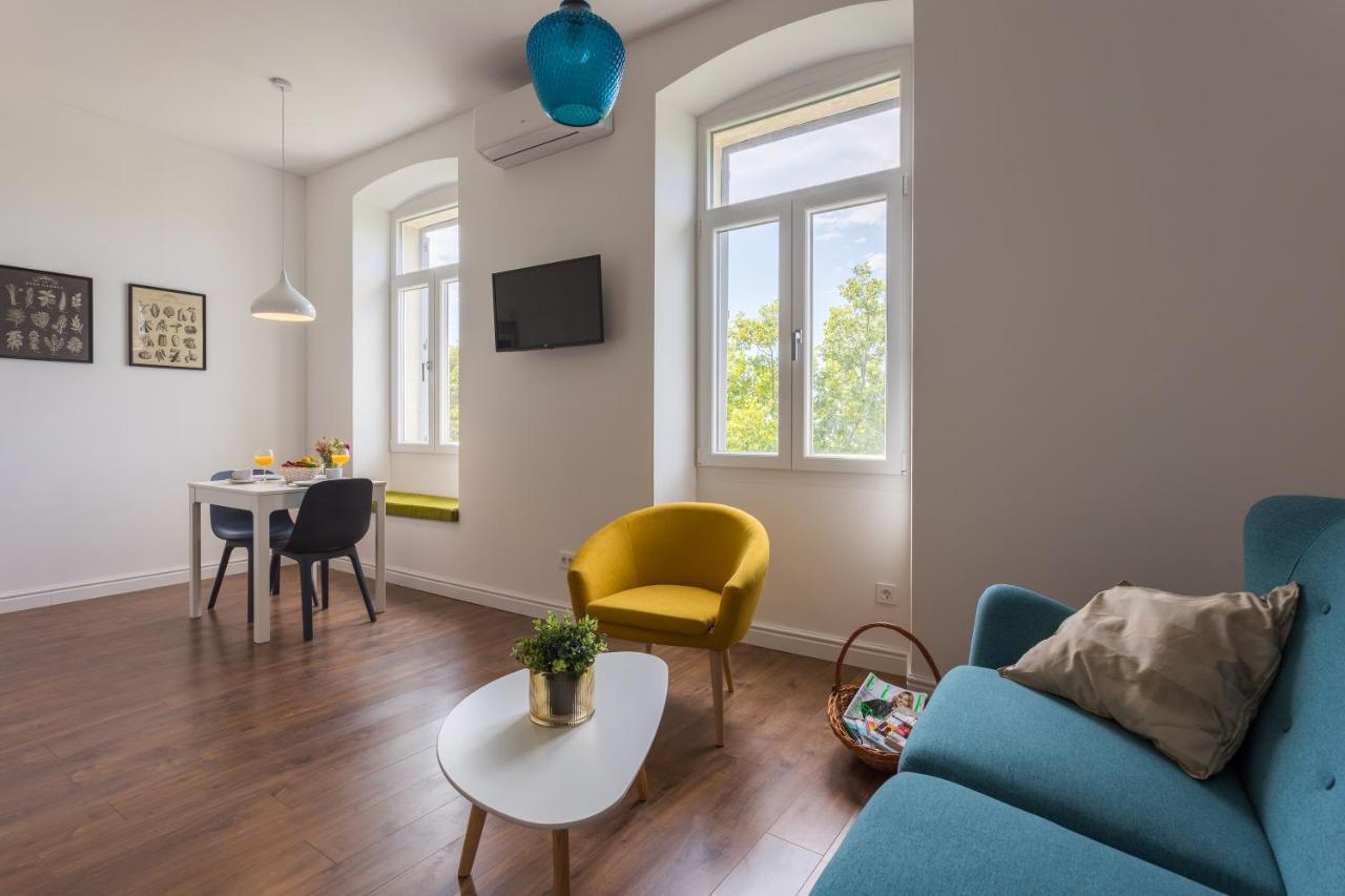 Bu2 Pula Studio Apartment Luaran gambar